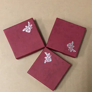 Free Shipping 24pcs 9*9*2.2cm Red Silver Rose Print Bangle/Bracelet Paper Gift Boxes,Xmas/Christmas Party Gift Box
Free Shipping 24pcs 9*9*2.2cm Red Silver Rose Print Bangle/Bracelet Paper Gift Boxes,Xmas/Christmas Party Gift Box