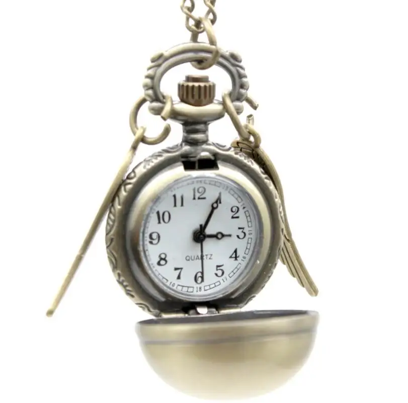 

Golden Wings Quidditch Balls Snitch Harri Potter Toy Watch Quartz Pocket Watch Necklace Snitch Woman Necklace Kid Toy Fly Thief