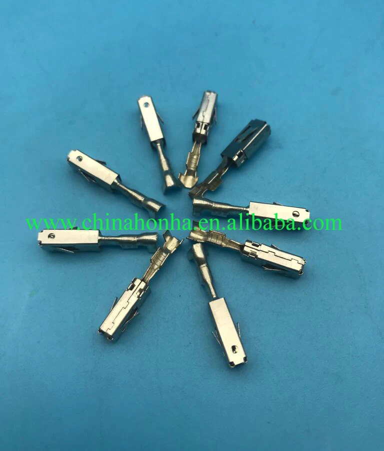 50pcs 967542-1 Female Terminal 3.5 Series Pins Car Splices Wire Terminal Crimp Pins Non-insulated Auto Plug
50pcs 967542-1 Female Terminal 3.5 Series Pins Car Splices Wire Terminal Crimp Pins Non-insulated Auto Plug