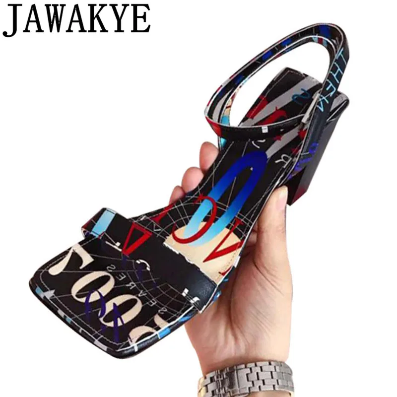 Graffiti Printing Square Toe Summer Sandals Block High Heel Gladiator Strappy Shoes Women 2019 newest runway style
Graffiti Printing Square Toe Summer Sandals Block High Heel Gladiator Strappy Shoes Women 2019 newest runway style