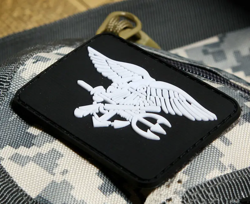 US NAVY SEAL TEAM TRIDENT LOGO 3D PVC TACTICAL ARMY MORALE RUBBER PATCH BADGE For Backpack jacket
US NAVY SEAL TEAM TRIDENT LOGO 3D PVC TACTICAL ARMY MORALE RUBBER PATCH BADGE For Backpack jacket