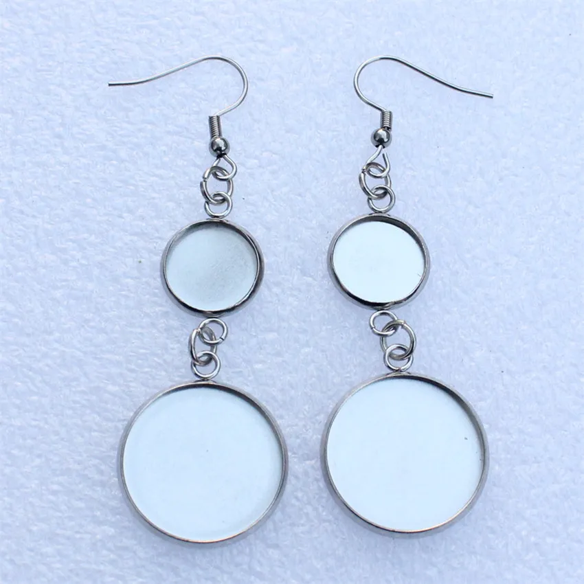 Fit: 12mm 20mm Cabochons Stainless steel Earring Round Blank Setting Bezel Blank Cabochon Earring Base For DIY Gift 10 Pcs/lot
Fit: 12mm 20mm Cabochons Stainless steel Earring Round Blank Setting Bezel Blank Cabochon Earring Base For DIY Gift 10 Pcs/lot