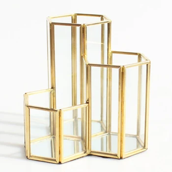 Mordern Hexagon Metal Glass Geometric Terrarium Storage Box Pen Cosmetics Organizer Succulent Planter Tabletop Container
Mordern Hexagon Metal Glass Geometric Terrarium Storage Box Pen Cosmetics Organizer Succulent Planter Tabletop Container