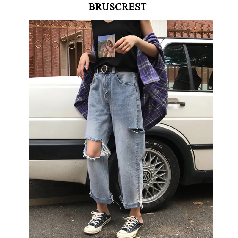 Vintage boyfriend destroyed hole ripped jeans for women blue wide leg jeans distressed mom jeans woman streetwear
Vintage boyfriend destroyed hole ripped jeans for women blue wide leg jeans distressed mom jeans woman streetwear