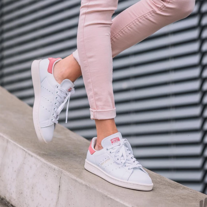 how to wear adidas stan smith womens