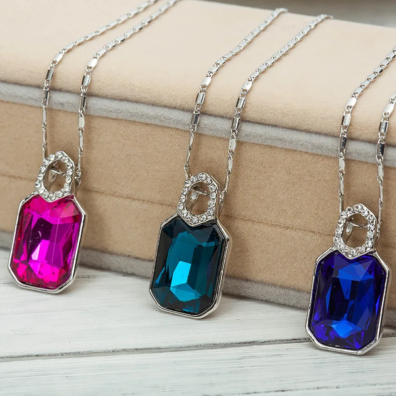 6 Colors Red Blue Rosy Square Rhinestone Crystal Pendant Silver Plated Chain Women Necklace
6 Colors Red Blue Rosy Square Rhinestone Crystal Pendant Silver Plated Chain Women Necklace