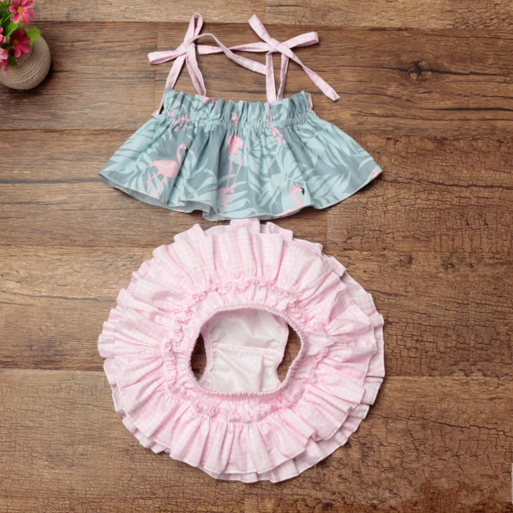 Fashion flamingo camisole + plaid shorts girls clothes great quality beach leisure kids clothes cool girls summer clothing
Fashion flamingo camisole + plaid shorts girls clothes great quality beach leisure kids clothes cool girls summer clothing