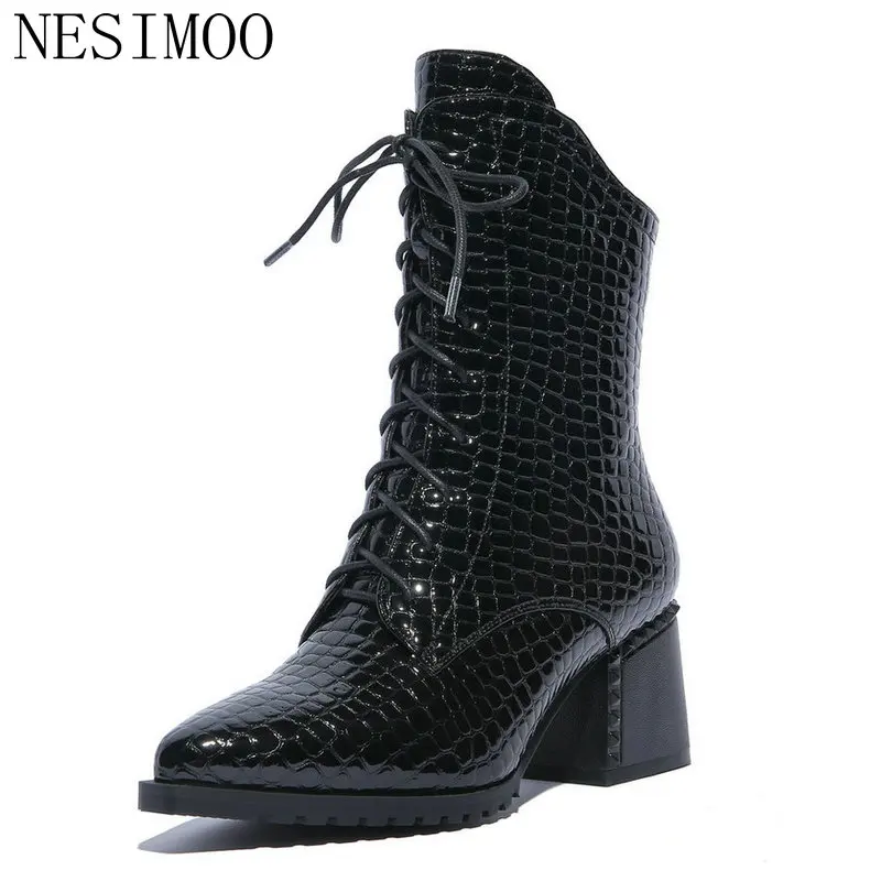 NESIMOO 2019 Women Shoes Ankle Boots Square High Heel Checkered Leather+PU Pointed Toe Ladies Motorcycle Shoes Size 34-42
NESIMOO 2019 Women Shoes Ankle Boots Square High Heel Checkered Leather+PU Pointed Toe Ladies Motorcycle Shoes Size 34-42