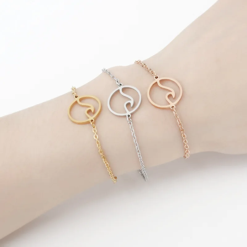 Ocean wave bracelet Wave bangle Wire wrap gold or silver sea wave island surfer jewelry Bracelet for women men Boho beach Summer
Ocean wave bracelet Wave bangle Wire wrap gold or silver sea wave island surfer jewelry Bracelet for women men Boho beach Summer