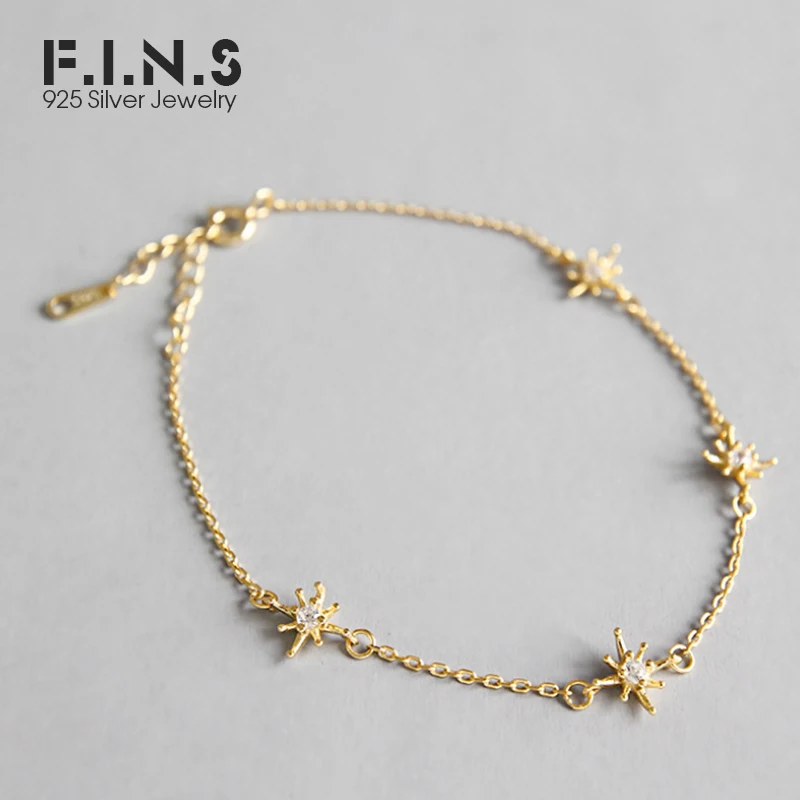 F.I.N.S Korean Fashion Pure 925 Sterling Silver Bracelet Cubic Zirconia Star Gold Charm Bracelets on the Hands of Women
F.I.N.S Korean Fashion Pure 925 Sterling Silver Bracelet Cubic Zirconia Star Gold Charm Bracelets on the Hands of Women
