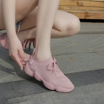 Leader Show Shoes Woman Solf Outdoor Rubber Women Sneakers Brand Walking Shoes Spring Zapatillas Mujer 2019Woman Running Shoes
Leader Show Shoes Woman Solf Outdoor Rubber Women Sneakers Brand Walking Shoes Spring Zapatillas Mujer 2019Woman Running Shoes