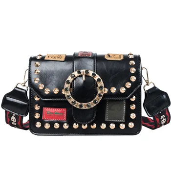 Vintage Bag Square Women Hand Bag Wide Strap Black PU Leather Rivet Small Shoulder Crossbody Bag 2019 New Fashion Messenger Bags
Vintage Bag Square Women Hand Bag Wide Strap Black PU Leather Rivet Small Shoulder Crossbody Bag 2019 New Fashion Messenger Bags