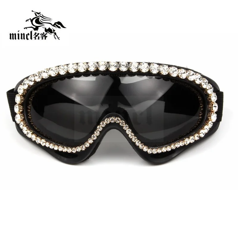 Vintage Pilot Diamond Sunglasses Women Men Luxury Mirror black Rhinestone Goggle Sun Glasses For Lady Half Frame Shades UV FML
Vintage Pilot Diamond Sunglasses Women Men Luxury Mirror black Rhinestone Goggle Sun Glasses For Lady Half Frame Shades UV FML