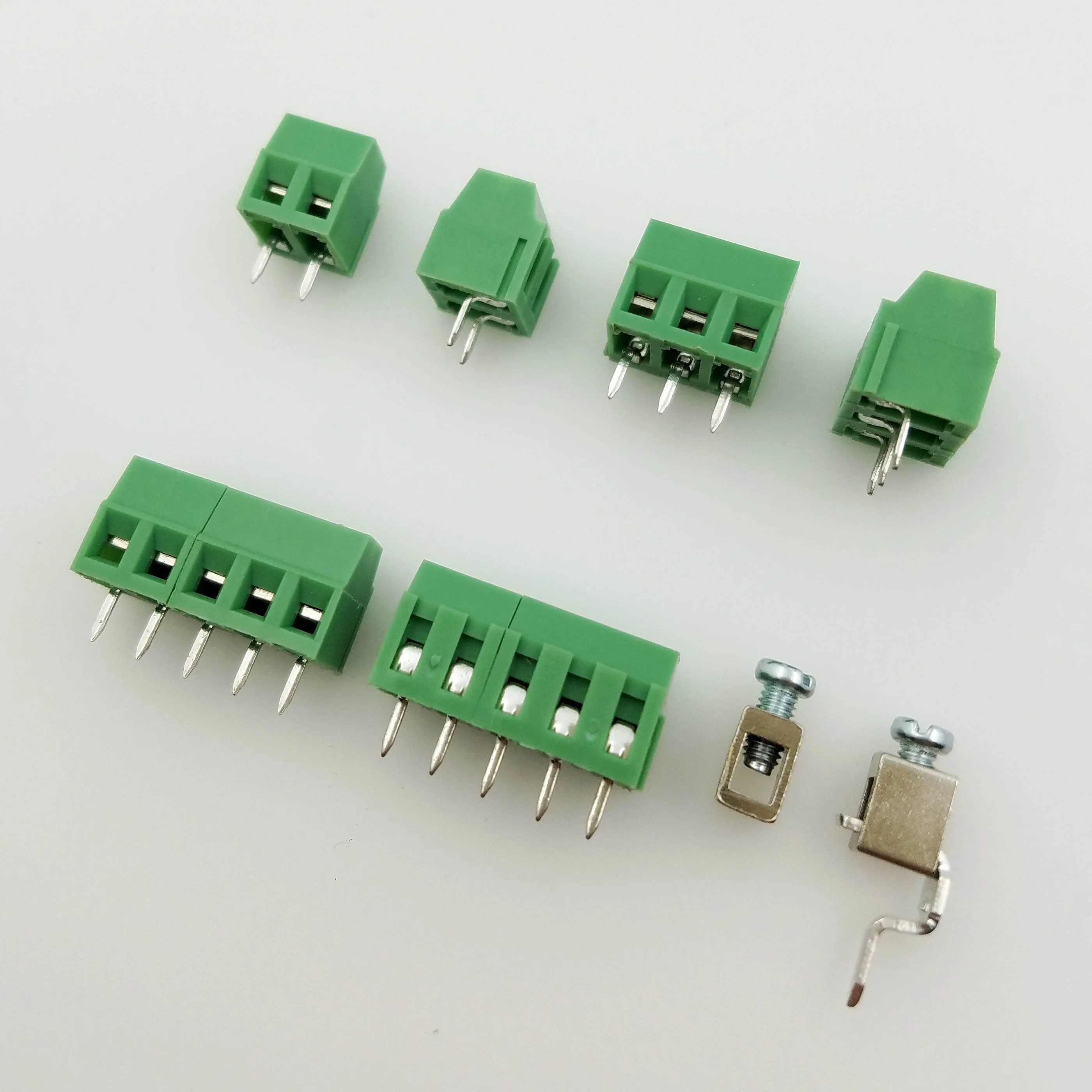 100pcs KF128 3.5mm 3.81mm 5.0mm 5.08mm 7.5mm 7.62mm PCB Screw Terminal Block 2P 3P 4P 5P 6P 7P 8P 9P 10P 12P Splice Terminal
100pcs KF128 3.5mm 3.81mm 5.0mm 5.08mm 7.5mm 7.62mm PCB Screw Terminal Block 2P 3P 4P 5P 6P 7P 8P 9P 10P 12P Splice Terminal