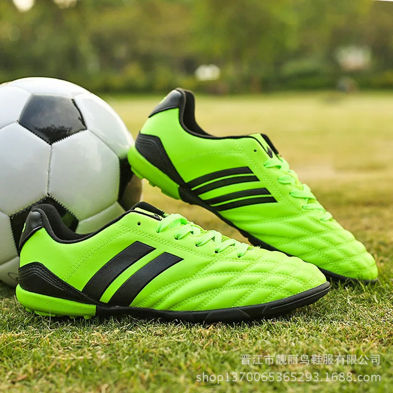 7764856330_1748433161