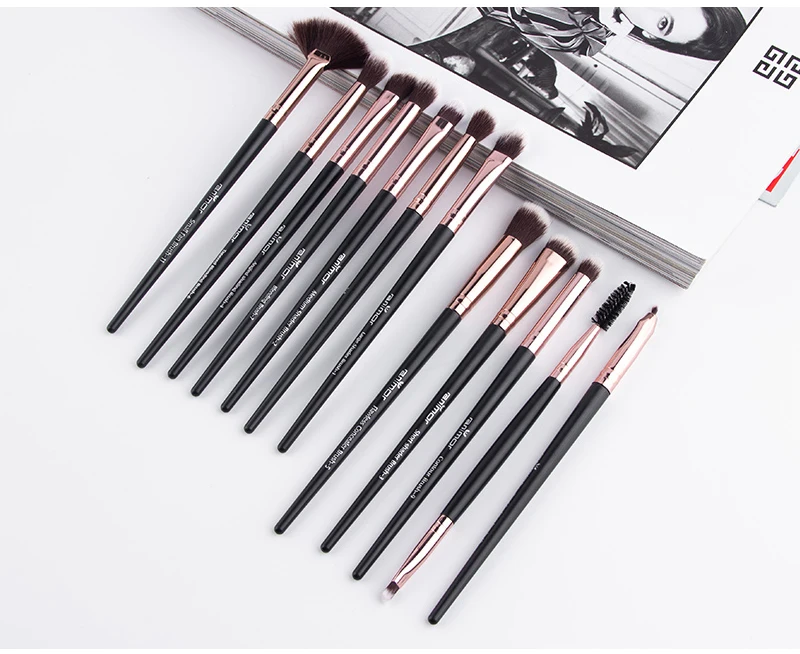 makeup brushes (9)
