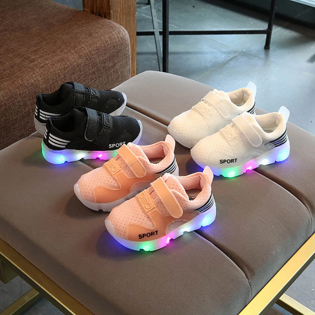1 Pair Children Kids Shoes LED Flashing Sneakers Breathable Anti-slip Gift Casual Trainers NSV775
1 Pair Children Kids Shoes LED Flashing Sneakers Breathable Anti-slip Gift Casual Trainers NSV775