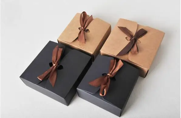 30pcs Favor candy Box bag New craft paper Shape Wedding Favor Gift Boxes pie Party Box bags eco friendly kraft promotion
30pcs Favor candy Box bag New craft paper Shape Wedding Favor Gift Boxes pie Party Box bags eco friendly kraft promotion