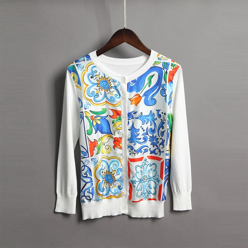 2018 New Fashion Print Retro Sweater High Quality Spring Full Sleeve O_neck Fashion Blue And White Porcelain Cardigans
2018 New Fashion Print Retro Sweater High Quality Spring Full Sleeve O_neck Fashion Blue And White Porcelain Cardigans