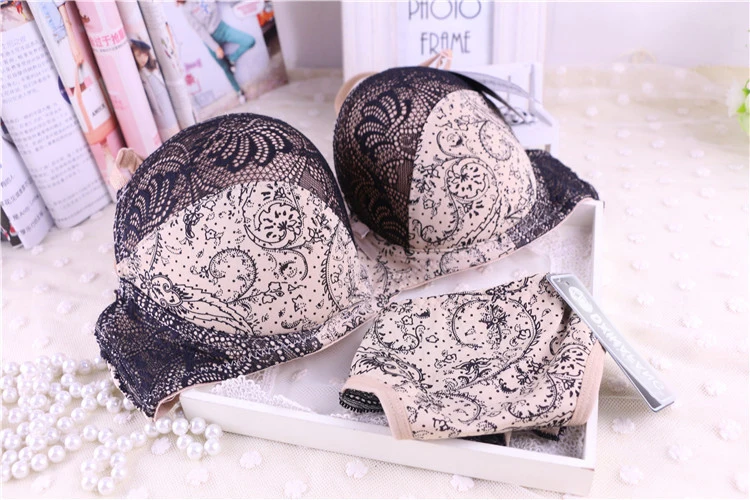 Great Size noble 34 36 38 40 C DD E F cup bra sexy lace Lingerie conjunto Floral conjunto cueca push up segredo bra for women B3
Great Size noble 34 36 38 40 C DD E F cup bra sexy lace Lingerie conjunto Floral conjunto cueca push up segredo bra for women B3