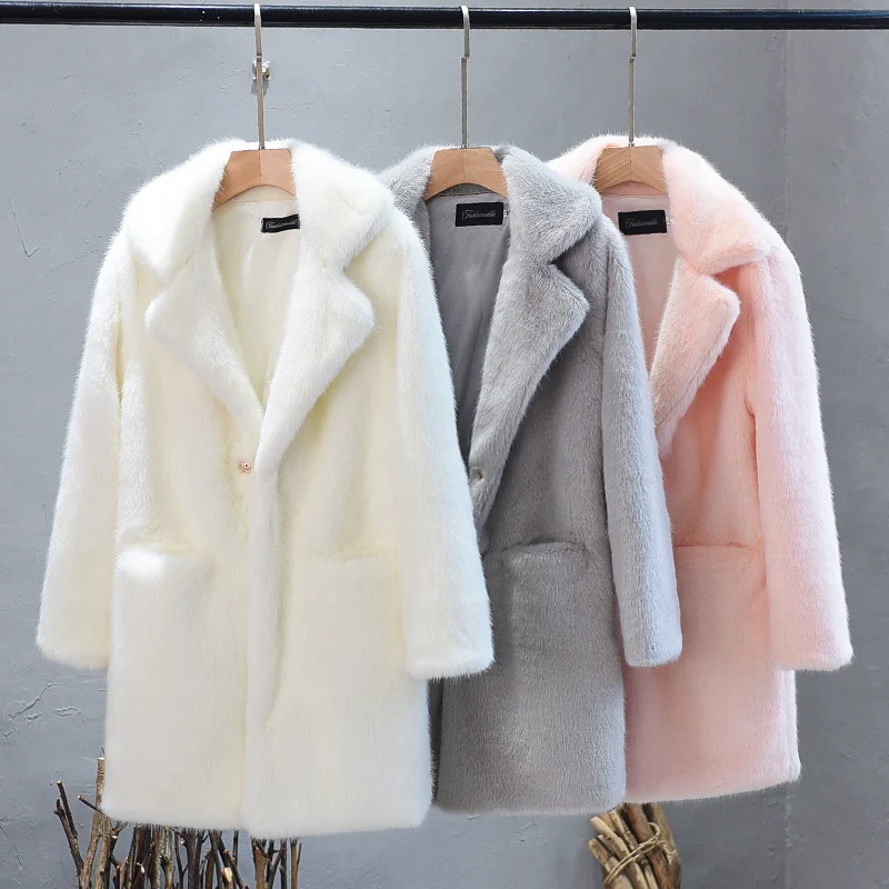Lmitation Mink Plush Fur Coat Female 2019 Winter Thick High end Rex Rabbit Hair Fur Coats Plus size Warm Women Faux Fur Coats
Lmitation Mink Plush Fur Coat Female 2019 Winter Thick High end Rex Rabbit Hair Fur Coats Plus size Warm Women Faux Fur Coats