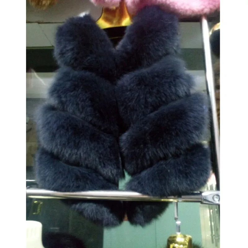 ZY88045 2017 New Arrival Slim Irregular Hem Real Fox Fur Elegant Women Fur Vest Ladies Gilet Waistcoat Outerwear Coats
ZY88045 2017 New Arrival Slim Irregular Hem Real Fox Fur Elegant Women Fur Vest Ladies Gilet Waistcoat Outerwear Coats