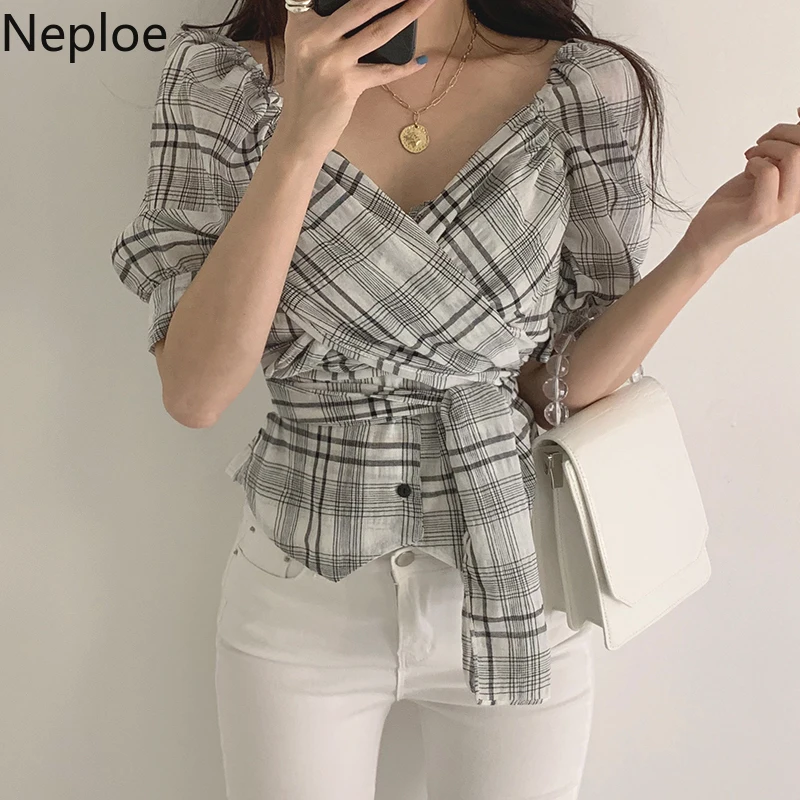 Neploe Korean Chic Plaid Blouse V-neck Cross-tie Waist Slimming Short Shirt 2019 Summer Woman Puff Sleeves Elegant Blusas 52987
Neploe Korean Chic Plaid Blouse V-neck Cross-tie Waist Slimming Short Shirt 2019 Summer Woman Puff Sleeves Elegant Blusas 52987