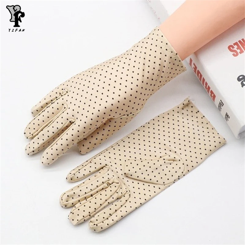 Section Womens Gloves Short Dot Sexy Thin Gloves Summer Gloves Driving Guantes Conducir Guantes Decuero Mujer
Section Womens Gloves Short Dot Sexy Thin Gloves Summer Gloves Driving Guantes Conducir Guantes Decuero Mujer