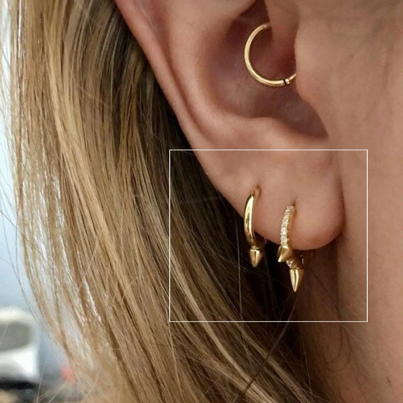 Real 925 sterling Silver huggie hoop earring Punk style Thin Micro Pave CZ small hoop earrings
Real 925 sterling Silver huggie hoop earring Punk style Thin Micro Pave CZ small hoop earrings