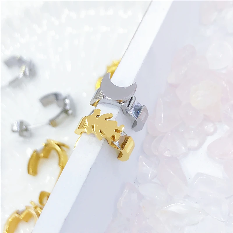 New Earring Hypoallergenic Rhinestone ZC Bending degree Earring Exquisite Metal Female Cute Jewelry Wedding Party
New Earring Hypoallergenic Rhinestone ZC Bending degree Earring Exquisite Metal Female Cute Jewelry Wedding Party