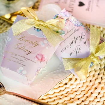 free shipping 30pcs gold stamping fresh pink blue engagement Wedding Baby shower Birthday party Candy Gift Favor box fairy bag
free shipping 30pcs gold stamping fresh pink blue engagement Wedding Baby shower Birthday party Candy Gift Favor box fairy bag