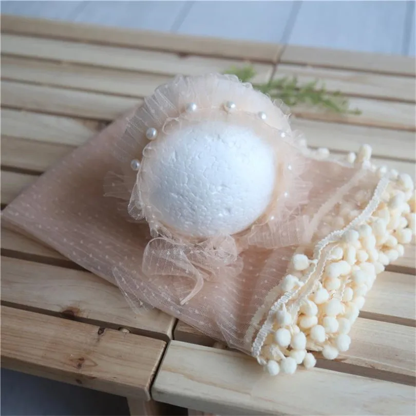 Baby Ruffle Bonnet Wrap Set Photo Prop Fluffy Newborn Swaddle Sack Photography Props
Baby Ruffle Bonnet Wrap Set Photo Prop Fluffy Newborn Swaddle Sack Photography Props