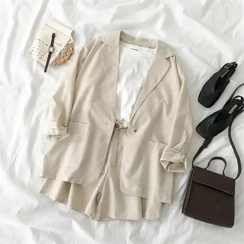 2019 Fashion Spring Summer Two Piece Sets Female Single Button Coat + Shorts 2 Piece Set Women Long Sleeve Chic Simple Set J157
2019 Fashion Spring Summer Two Piece Sets Female Single Button Coat + Shorts 2 Piece Set Women Long Sleeve Chic Simple Set J157