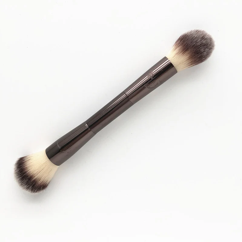 HG-SERIES Ambient Lighting Edit Double/Dual Ended Brush Powder Bronzer Highlighter Metal Full Coverage Makeup Beauty Tool
HG-SERIES Ambient Lighting Edit Double/Dual Ended Brush Powder Bronzer Highlighter Metal Full Coverage Makeup Beauty Tool