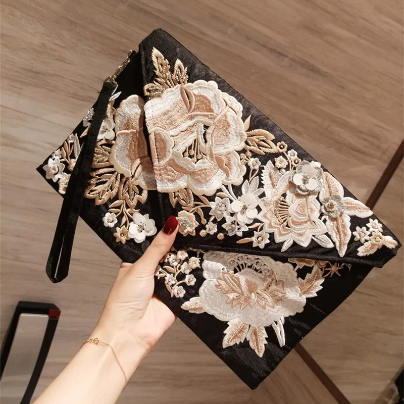 2018 Women Envelope Bag Pu leather Handbag Fashion Flower Embroidered shoulder bags Ladies Crossbody Messenger Bag Clutch Purses
2018 Women Envelope Bag Pu leather Handbag Fashion Flower Embroidered shoulder bags Ladies Crossbody Messenger Bag Clutch Purses
