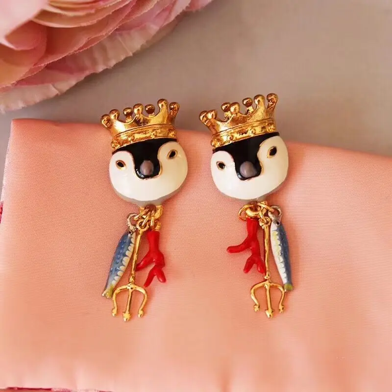 2018 Luxury Designer Enamel Glaze Imperial Crown Penguin No Piercing Drop Earring Adjustable Ring Necklace For Party
2018 Luxury Designer Enamel Glaze Imperial Crown Penguin No Piercing Drop Earring Adjustable Ring Necklace For Party