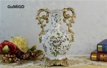 Continental European antique Ceramic Vase flower ornaments Home Furnishing wedding gifts ceramic vase
Continental European antique Ceramic Vase flower ornaments Home Furnishing wedding gifts ceramic vase
