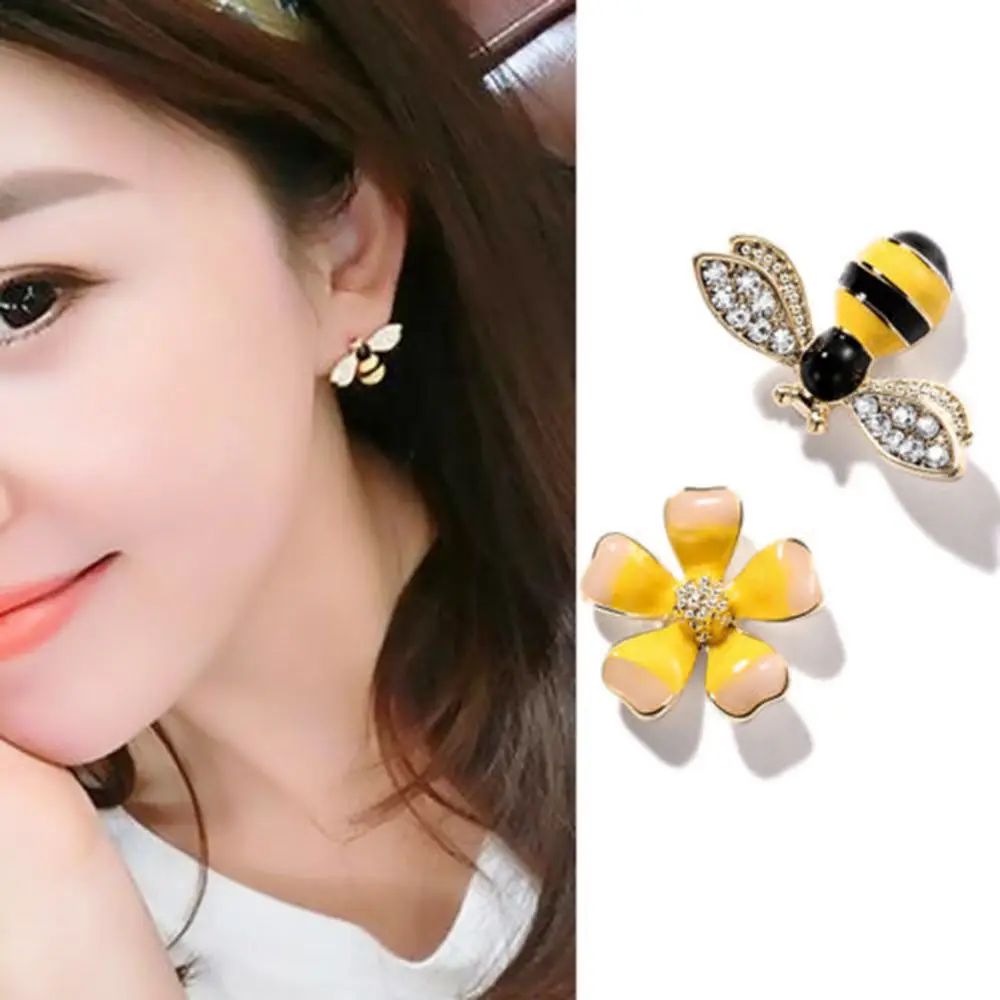 2019 creative new flower bee asymmetric earrings zircon earrings wholesale Earings Fashion Jewelry Punk Stud Earrings for women
2019 creative new flower bee asymmetric earrings zircon earrings wholesale Earings Fashion Jewelry Punk Stud Earrings for women