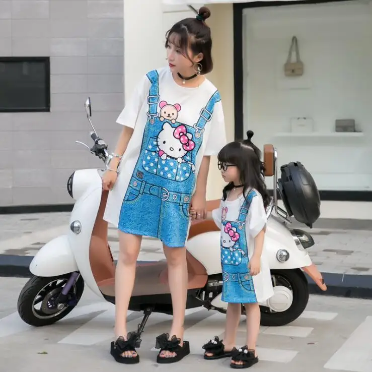 Loose Mother Daughter Dresses Family Look Mommy and Me Clothes Mom Mama Mum and Daughter Matching Outfits Casual Dress Clothing
Loose Mother Daughter Dresses Family Look Mommy and Me Clothes Mom Mama Mum and Daughter Matching Outfits Casual Dress Clothing