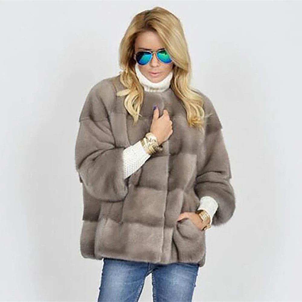 TOPFUR Winter Real Mink Fur Coat Women Natural Mink Fur Thick Warm O-Neck Three Quarter Sleeves Standard Regular Coat Women
TOPFUR Winter Real Mink Fur Coat Women Natural Mink Fur Thick Warm O-Neck Three Quarter Sleeves Standard Regular Coat Women