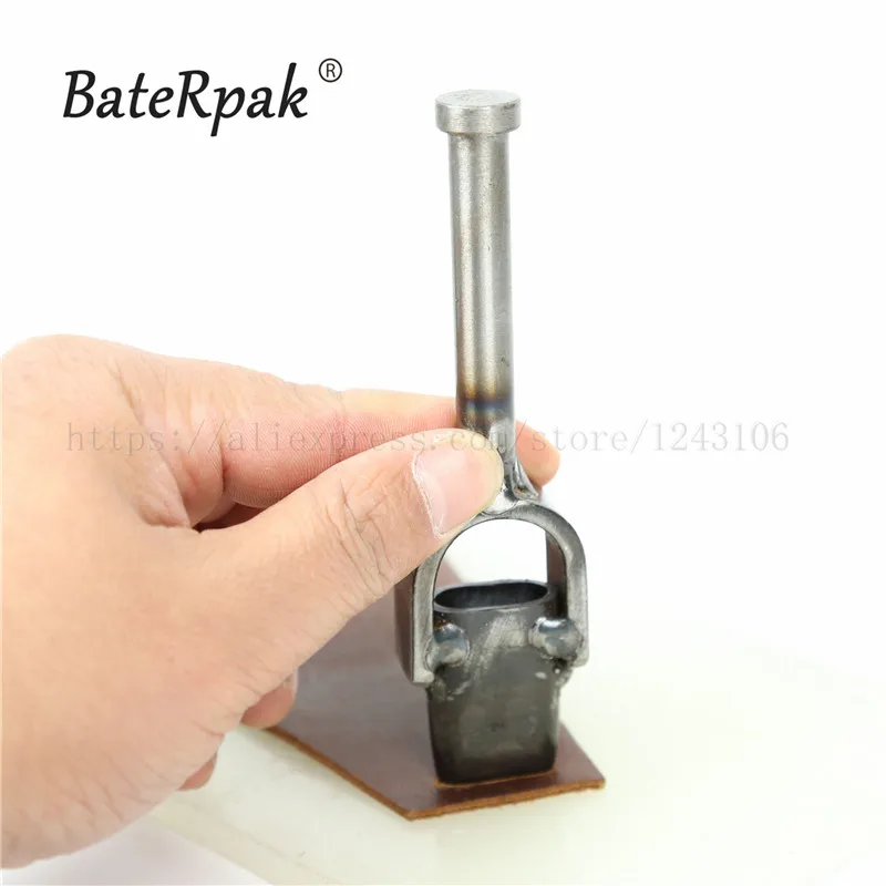 Handmade Manual DIY leather flat hole punch,BateRpak Customized leather bag Rectangle hole cut die,produce time 3-5days
Handmade Manual DIY leather flat hole punch,BateRpak Customized leather bag Rectangle hole cut die,produce time 3-5days
