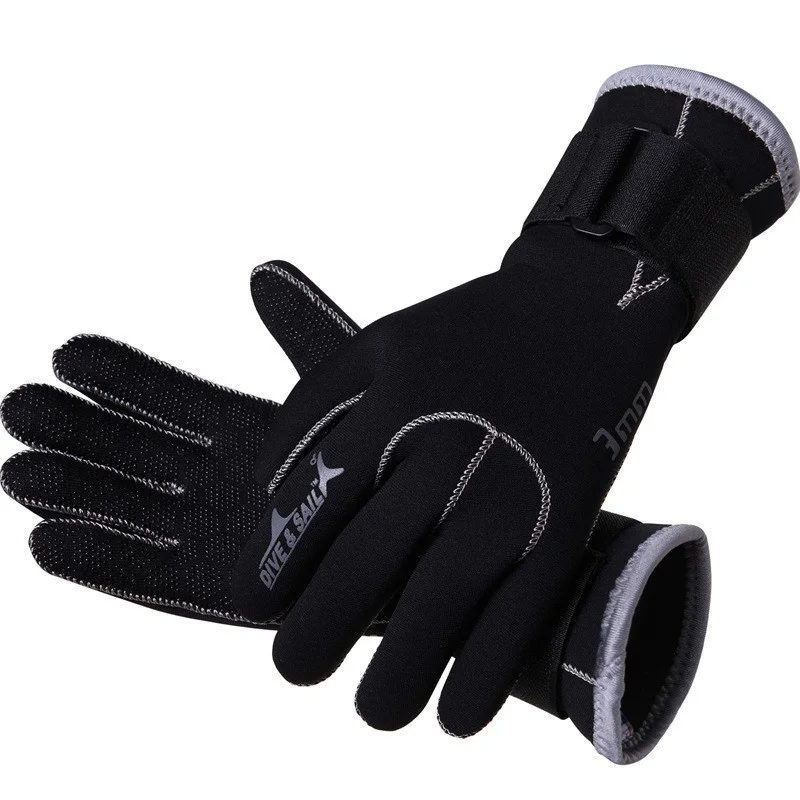 Swimming diving gloves 3mm neoprene diving gloves high quality swimming warm equipment 8
Swimming diving gloves 3mm neoprene diving gloves high quality swimming warm equipment 8