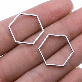 Hexagonal Honeycomb Charms Pendant DIY Jewelry Findings Antique Silver Color Tone 20x20mm 30Pcs/Lot
Hexagonal Honeycomb Charms Pendant DIY Jewelry Findings Antique Silver Color Tone 20x20mm 30Pcs/Lot