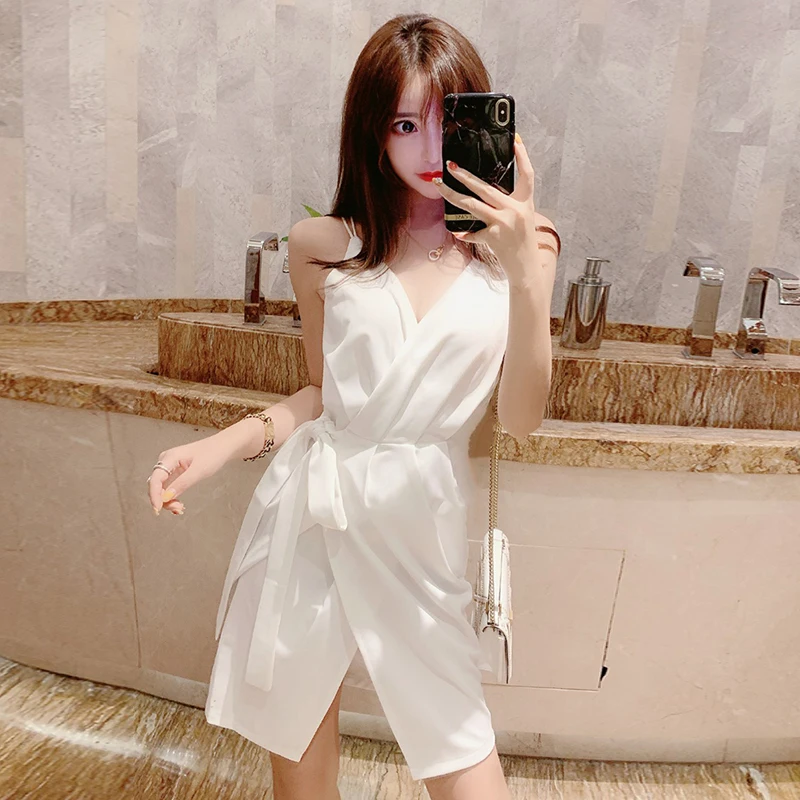 sexy Women's Clothin bodycon dress black summer v-neck backless club off shoulder spaghetti strap fashion lace up party dresses
sexy Women's Clothin bodycon dress black summer v-neck backless club off shoulder spaghetti strap fashion lace up party dresses