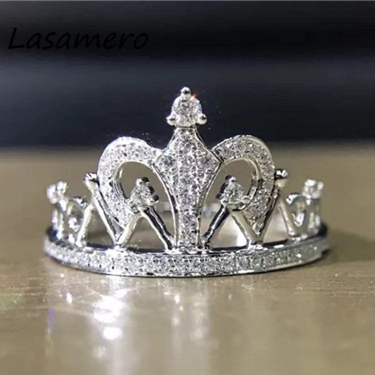 LASAMERO 0.19CTW 18k Solid Gold Real Natural Diamond Crown Ring Certified Accents Delicate Engagement Wedding Promise Ring 1pc
LASAMERO 0.19CTW 18k Solid Gold Real Natural Diamond Crown Ring Certified Accents Delicate Engagement Wedding Promise Ring 1pc