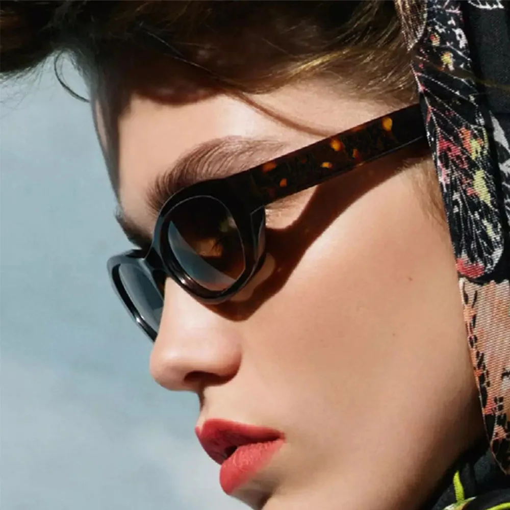 2019 New Brand Small Cat Eye Sunglasses Women Metal Hinge Vintage Cateye Glasses Men Cheap Black Red Leopard Trendy Oval Glasses
2019 New Brand Small Cat Eye Sunglasses Women Metal Hinge Vintage Cateye Glasses Men Cheap Black Red Leopard Trendy Oval Glasses