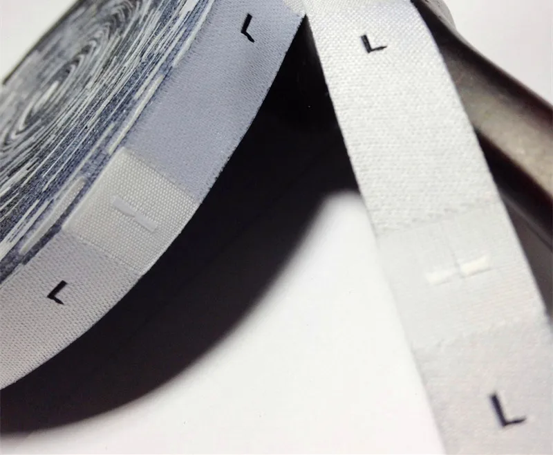 Wholesale 250pcs/roll stocked garment size woven label clothing tags number tags washable size tags damask size labels
Wholesale 250pcs/roll stocked garment size woven label clothing tags number tags washable size tags damask size labels