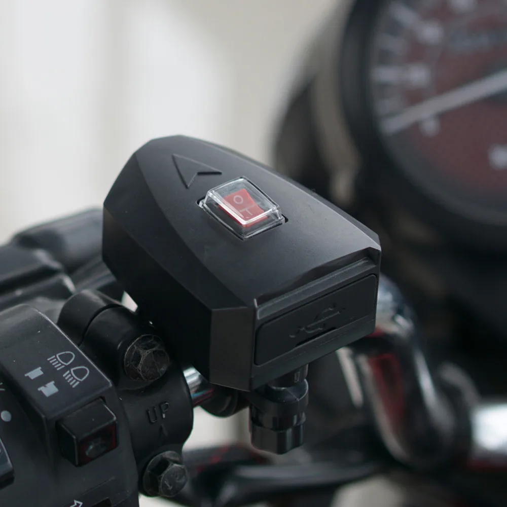 5V Waterproof 2USB Motorcycle Cell Phone GPS Power Supply Socket Charger Switch D.26
5V Waterproof 2USB Motorcycle Cell Phone GPS Power Supply Socket Charger Switch D.26