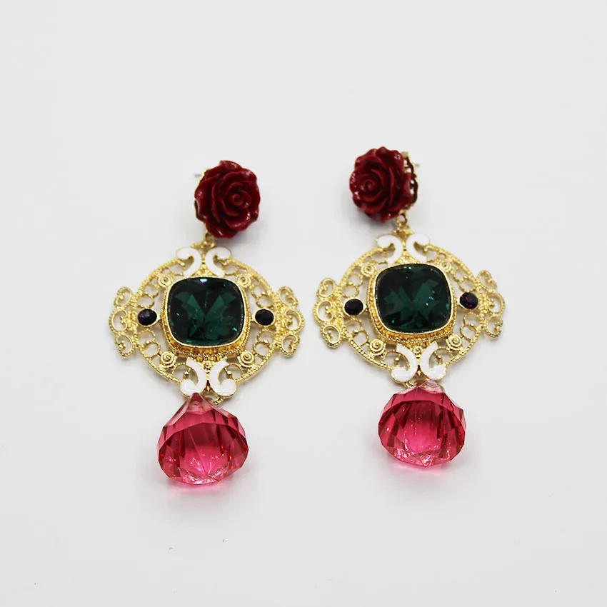 New Baroque porcelain long section of large gems fringed earrings palace court style earrings 898
New Baroque porcelain long section of large gems fringed earrings palace court style earrings 898