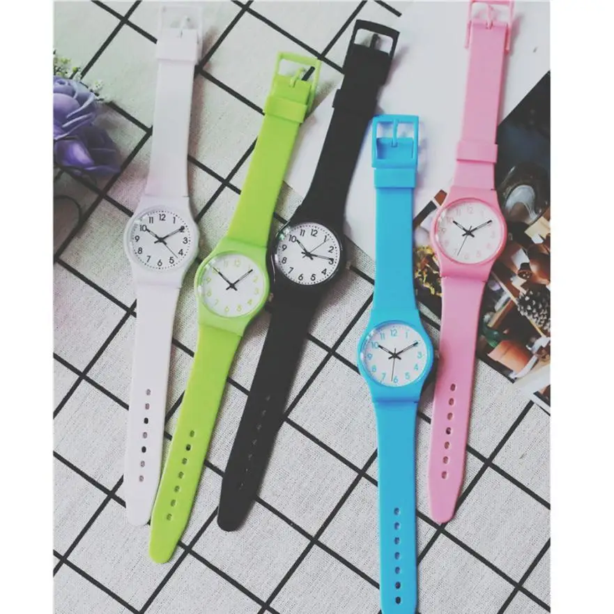 Fashion Simple Girlfriend Watch Small Fresh Soft Girl Watch Silicone Band Leisure Watches Relogio Feminino Montre Homme
Fashion Simple Girlfriend Watch Small Fresh Soft Girl Watch Silicone Band Leisure Watches Relogio Feminino Montre Homme